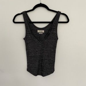 Gray artizia crop top